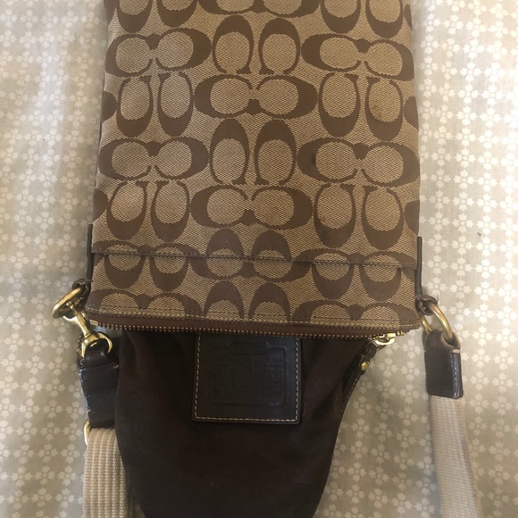 Coach signature messenger crossbody bag - Picture 3 of 3